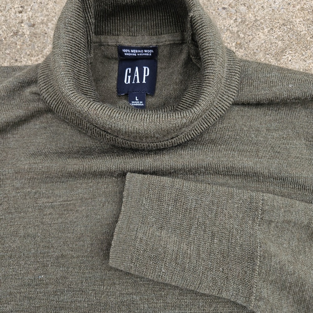 Gap Sweater L Merino Wool Turtleneck Knit Pullover Lightweight Forrest Green EUC